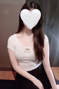宇佐美　えま